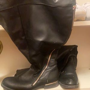 Over the knees black boot